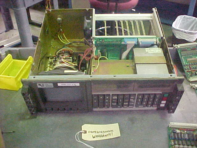 Tria 4000 industrial electronic unit