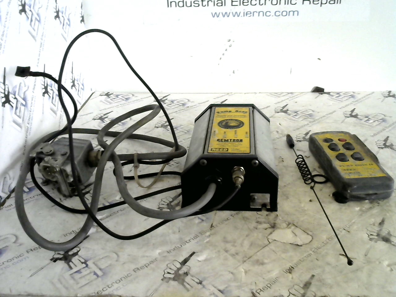 Remtron 990394-20 industrial electronic unit