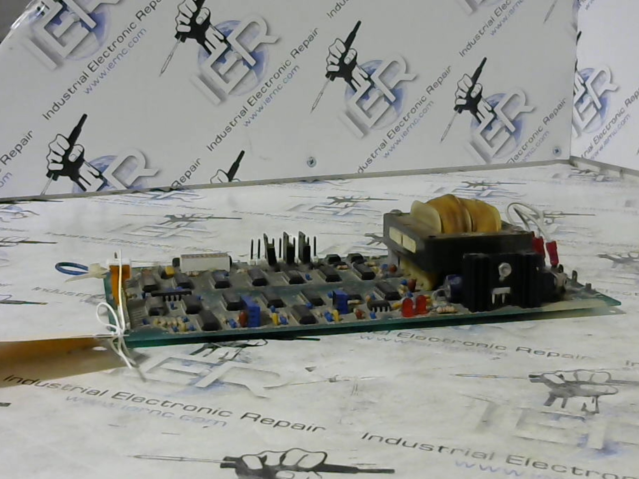 Unipress SDU42L industrial electronic unit