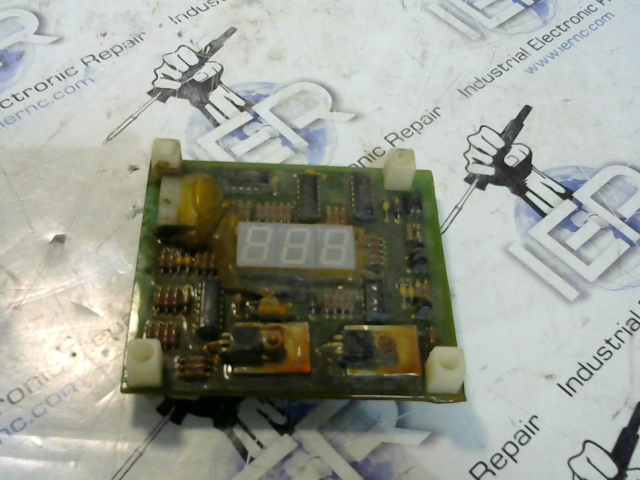 Welder Commander 400 industrial electronic unit