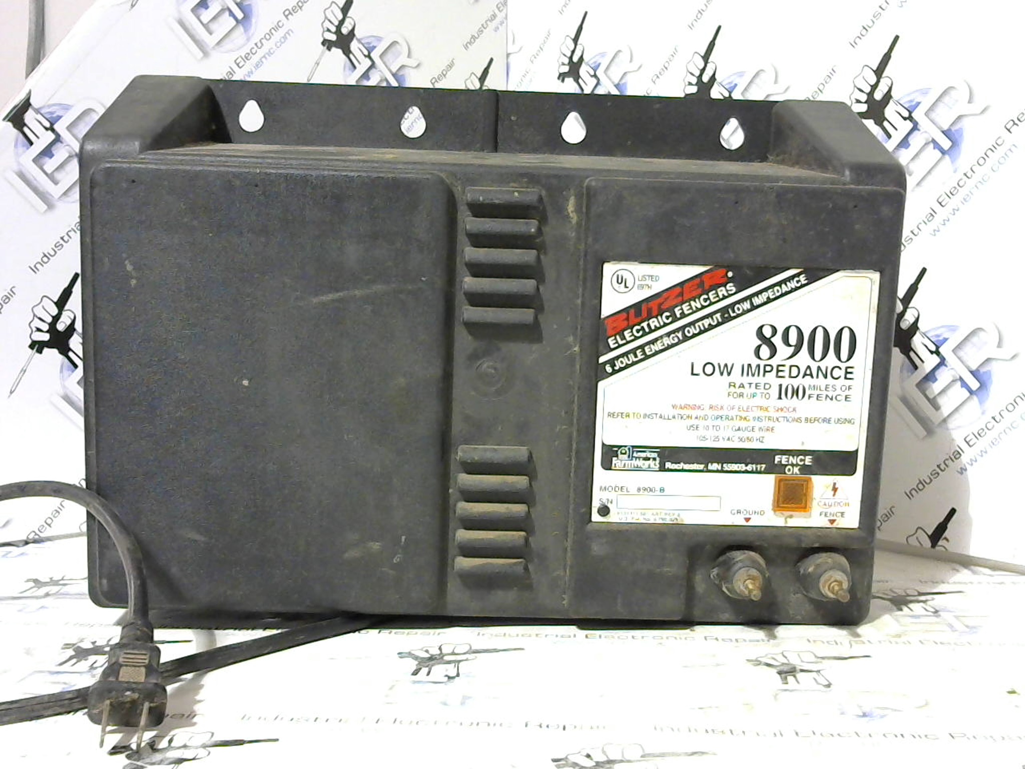 Blitzer 8900-B industrial electronic unit