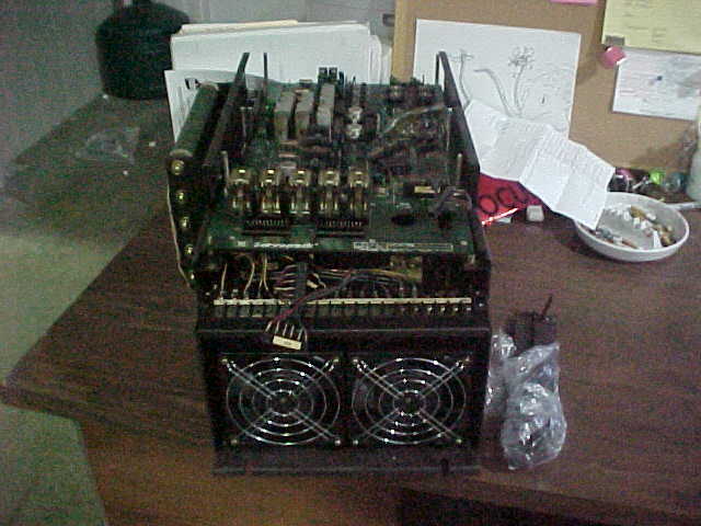Servopack CPCR-QR-CB28 industrial electronic unit