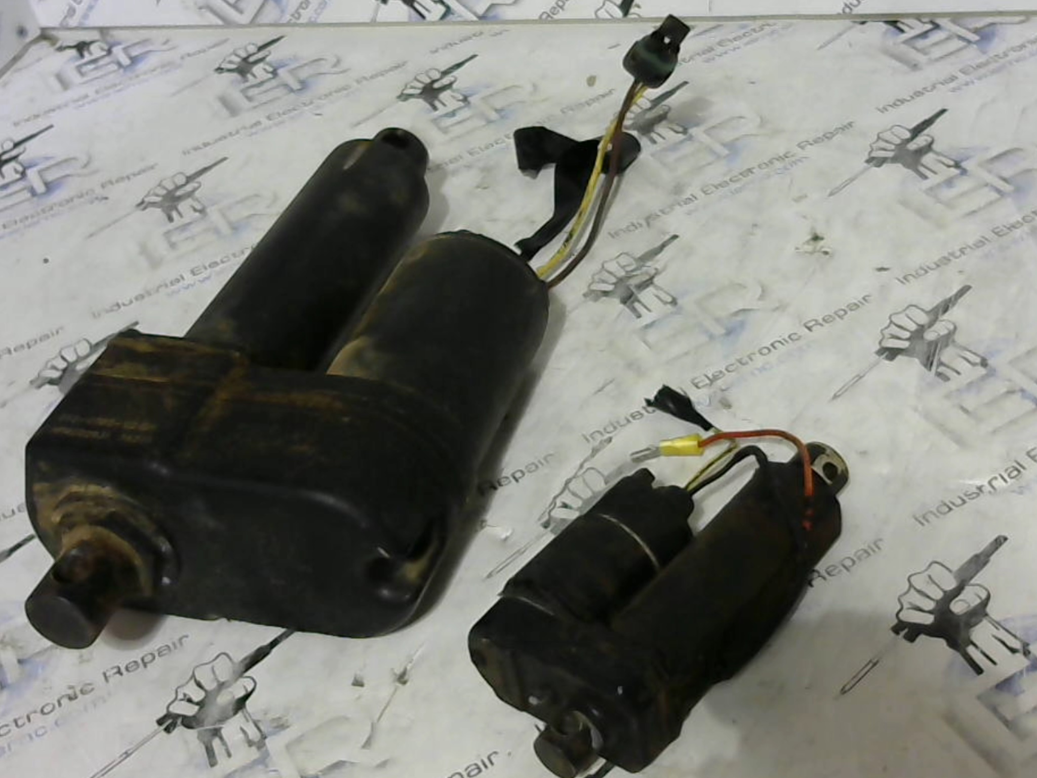 Thomson Industries D12-05B5-02JDN industrial electronic unit