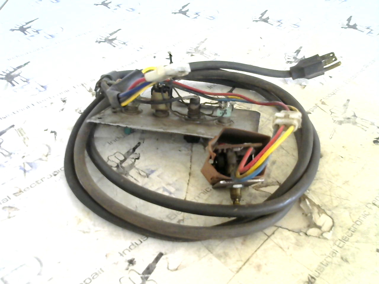 Lyman MK 4 Controller and cabling industrial electronic unit