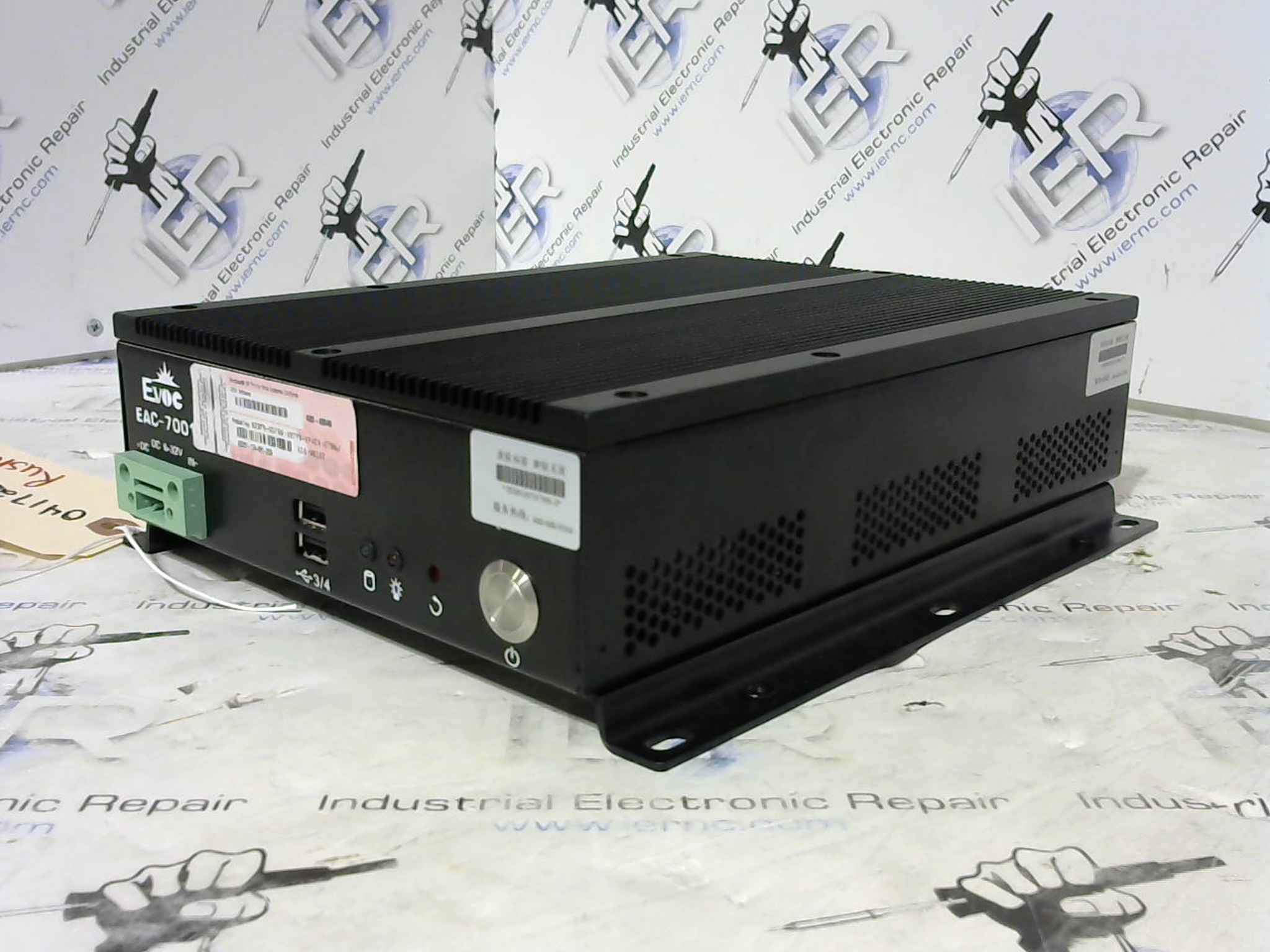 Evoc EAC-7001 industrial electronic unit
