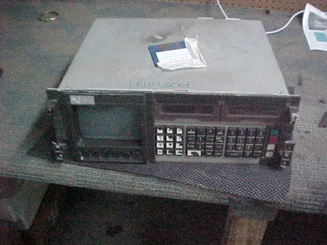 Tria 4000 industrial electronic unit