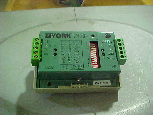 York Universal Linc232 UCS 37103785-001 RS232-LAN link industrial electronic unit