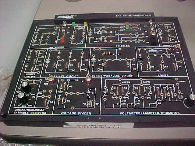 Lab-Volt 91001-20 DC Fundamentals industrial electronic unit
