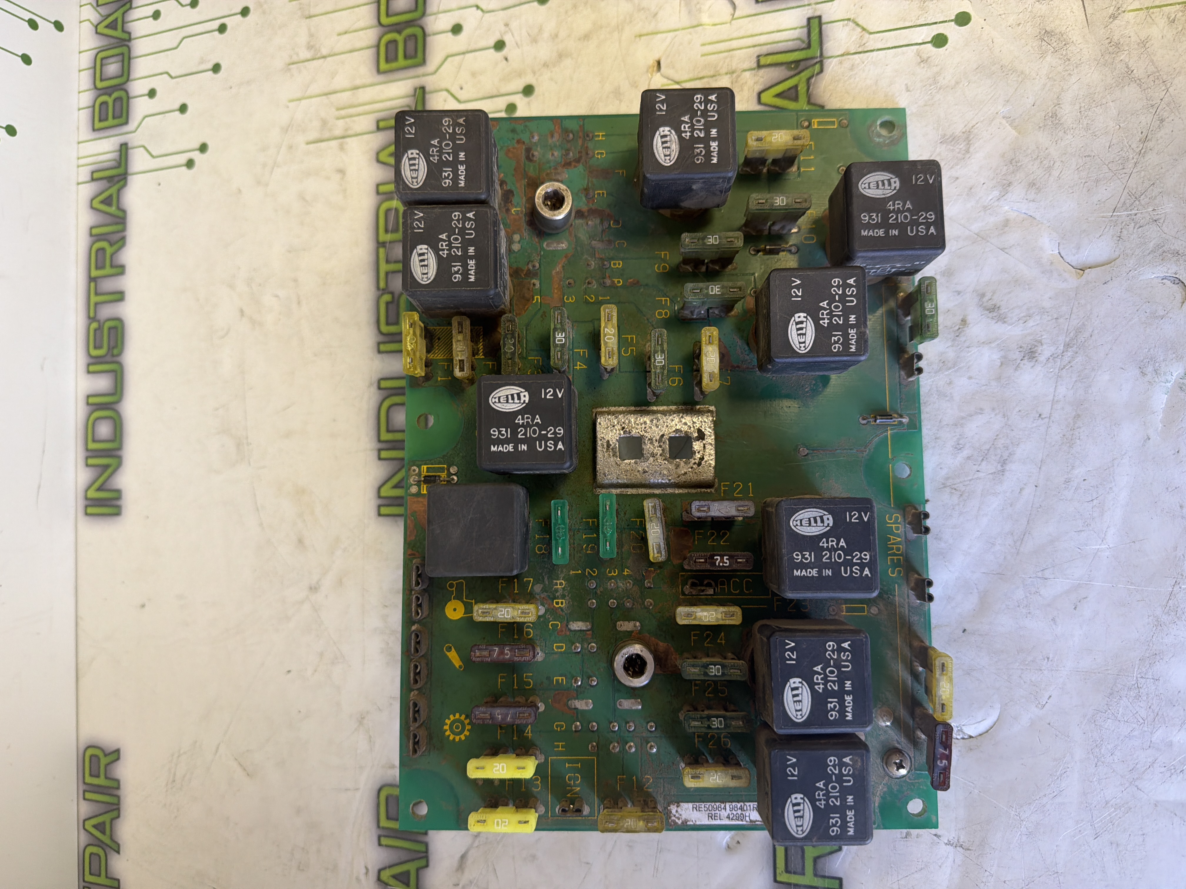 John Deere RE50984 industrial electronic unit
