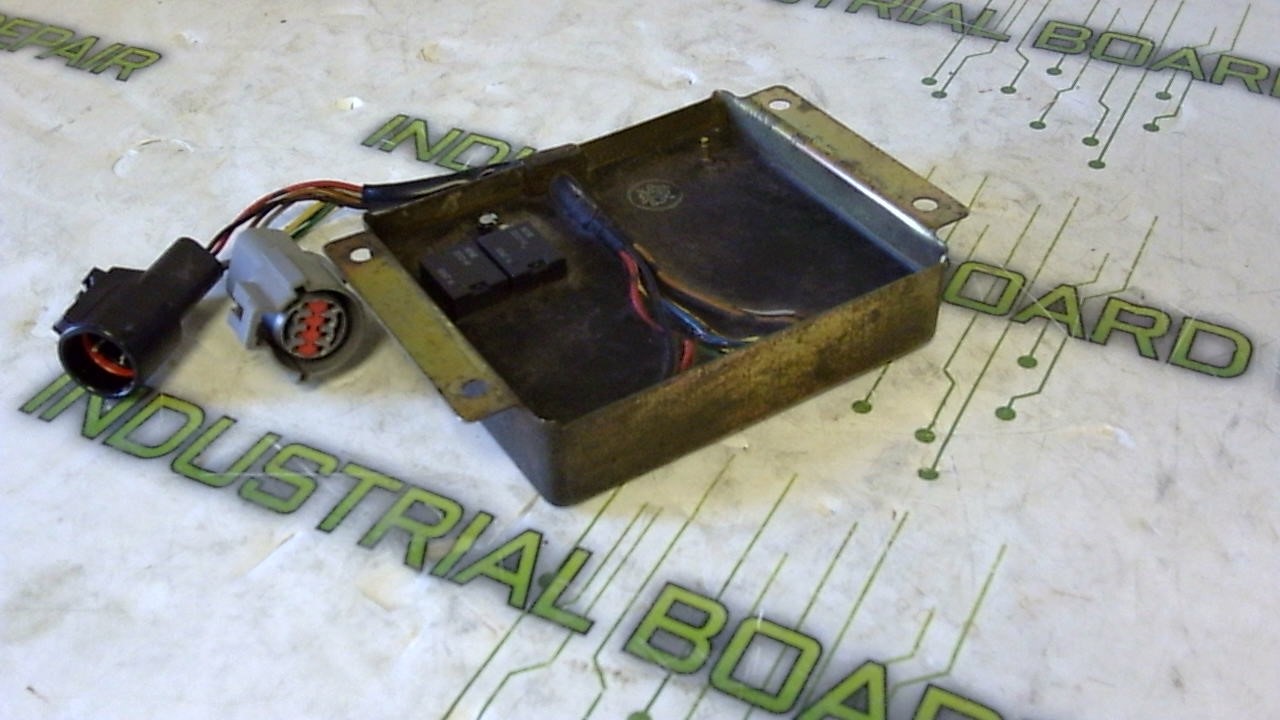 New Holland F0NN-7Z319-BA industrial electronic unit