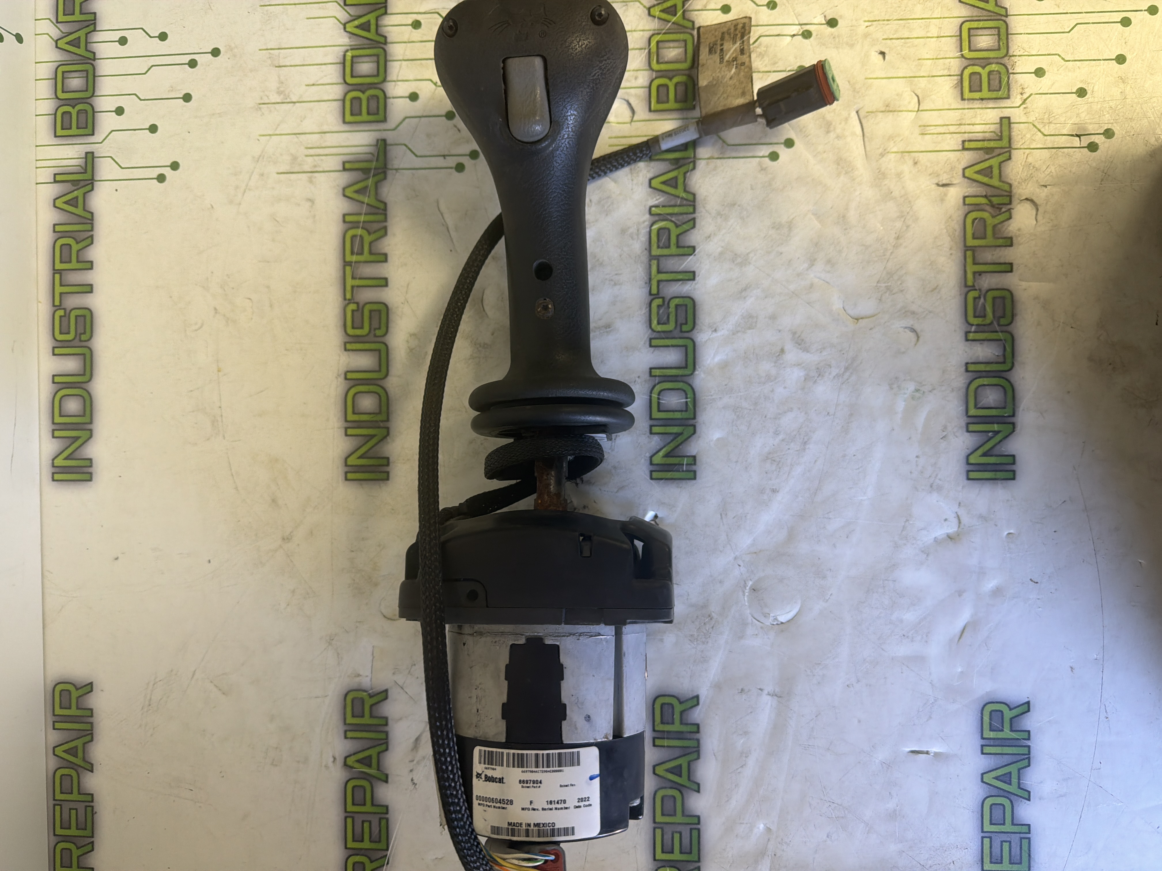 Bobcat 6697904 industrial electronic unit