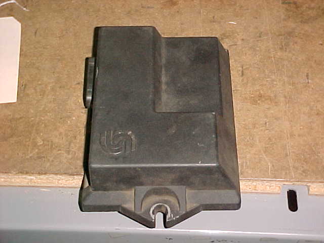 Sundstrand Susmic 12 12/24 VDC industrial electronic unit