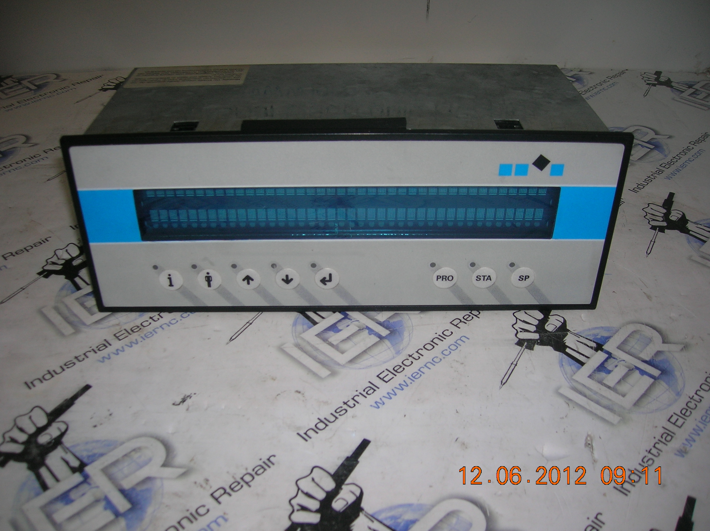 Lauer LCA 285 industrial electronic unit