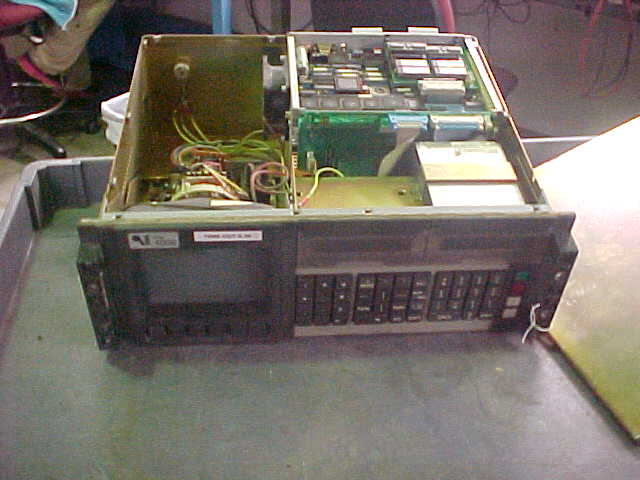 Tria 4000 industrial electronic unit