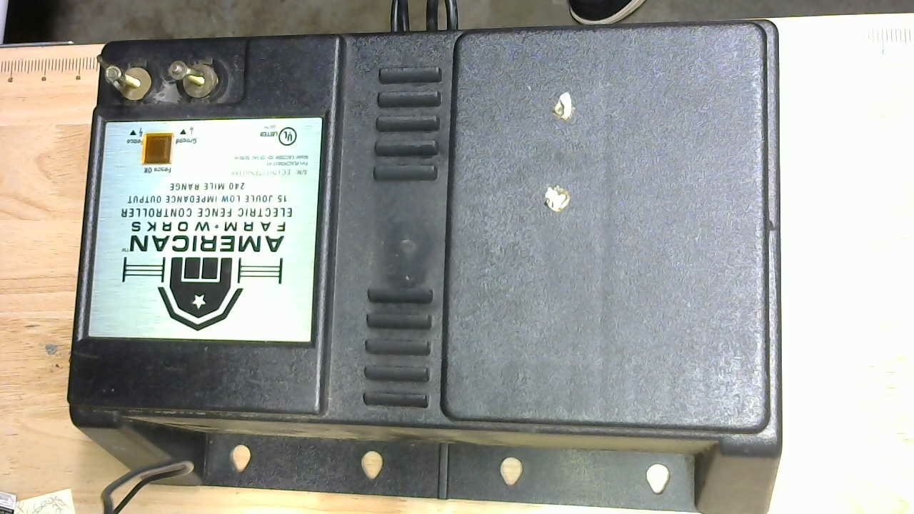 American Farmworks EAC2000M EAC2400MAF-R1 industrial electronic unit